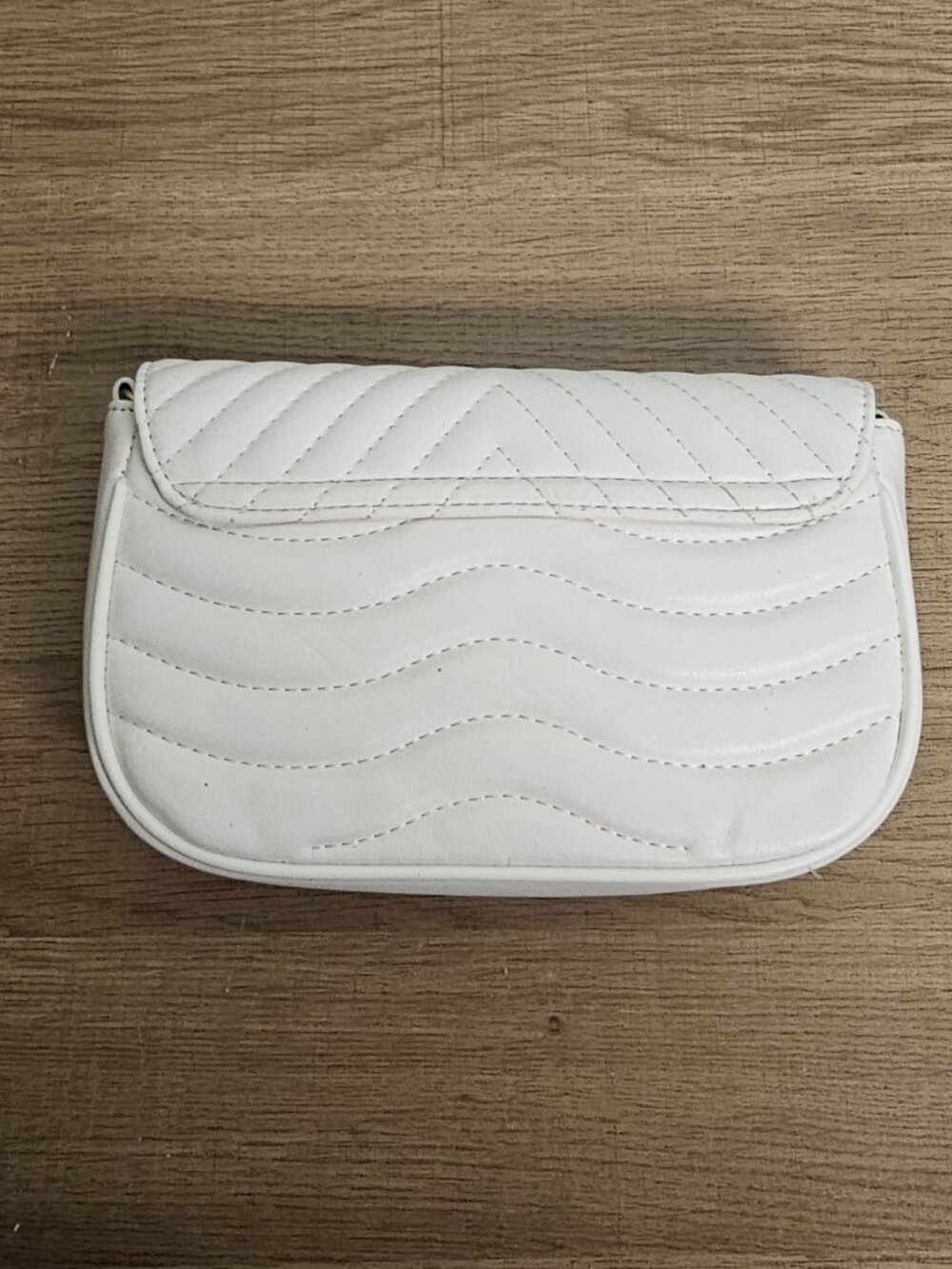 “LV” monogram white purse coin purse shoulder chain crossbody strap NEW